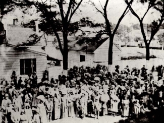 Slaves on a South Carolina plantation